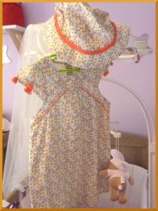 Robe Cadet Rousselle motifs triangle.