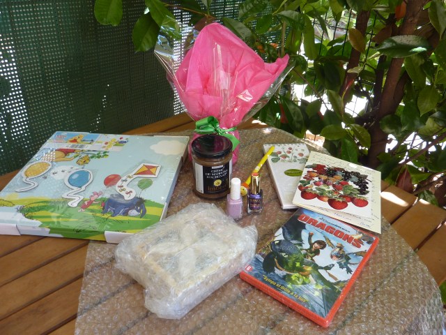 Mes présents pour ma swappée du 34.