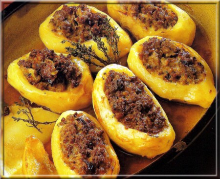 Pommes de terre farcies.
