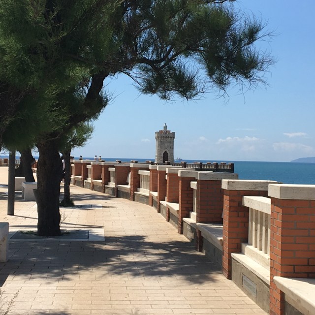 piombino_toscane.JPG
